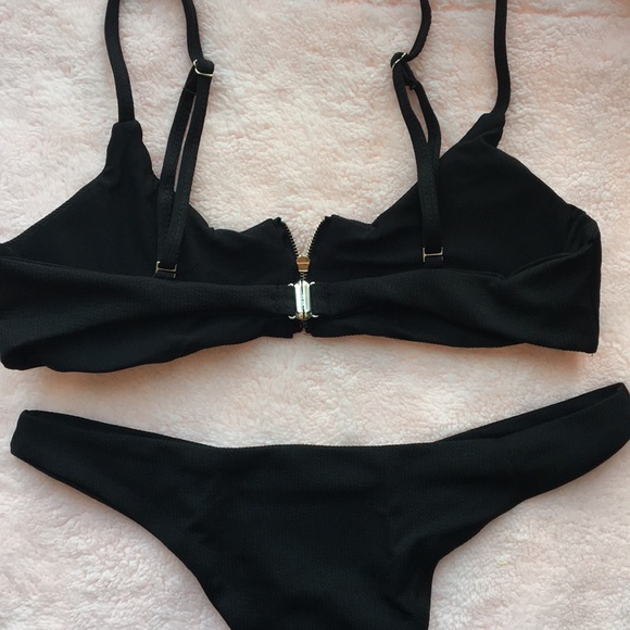 'Vela' Bikini Set - Picture 4 of 4